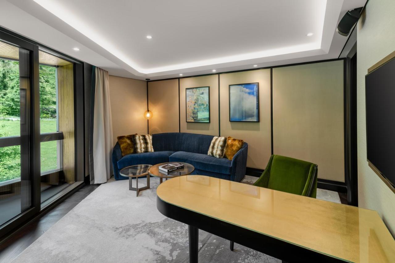 Five Zurich - Luxury City Resort Bagian luar foto The interior of the suite