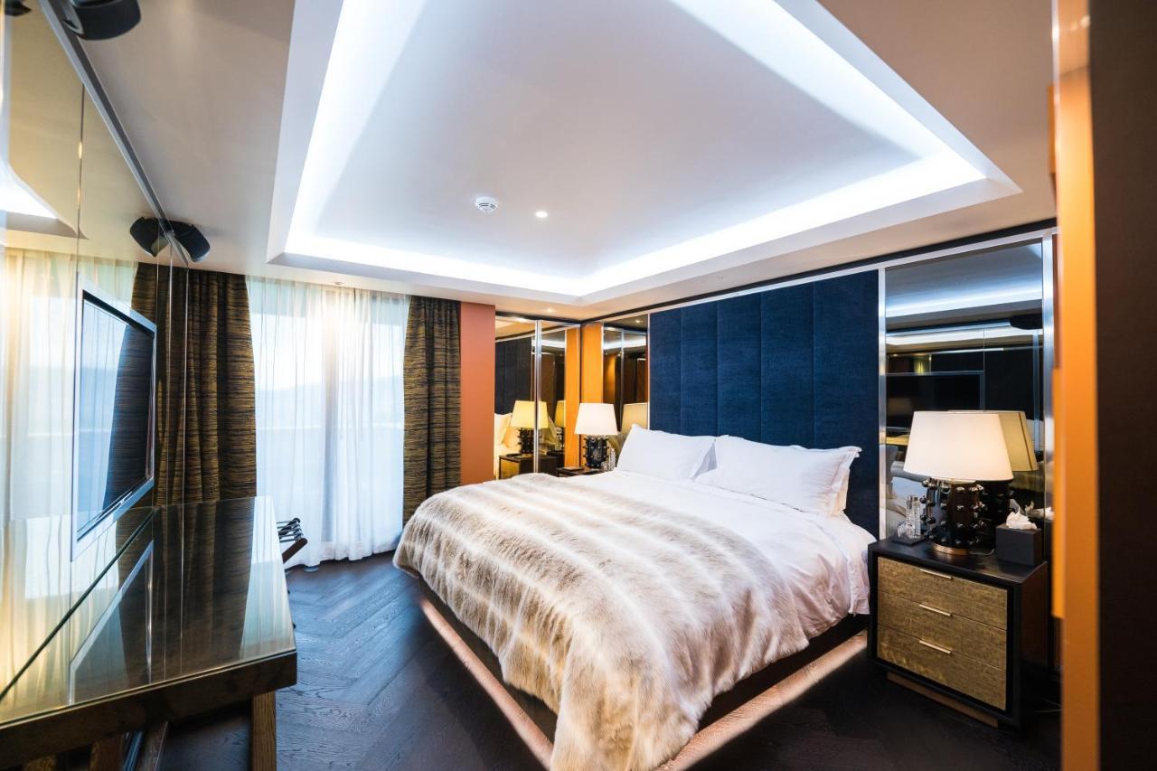 Five Zurich - Luxury City Resort Bagian luar foto Suite