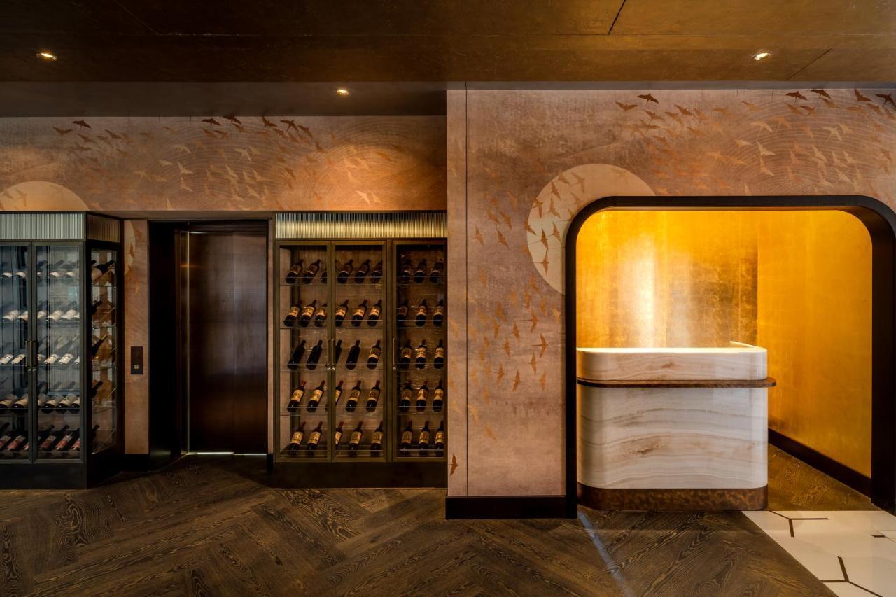 Five Zurich - Luxury City Resort Bagian luar foto Wine cellar